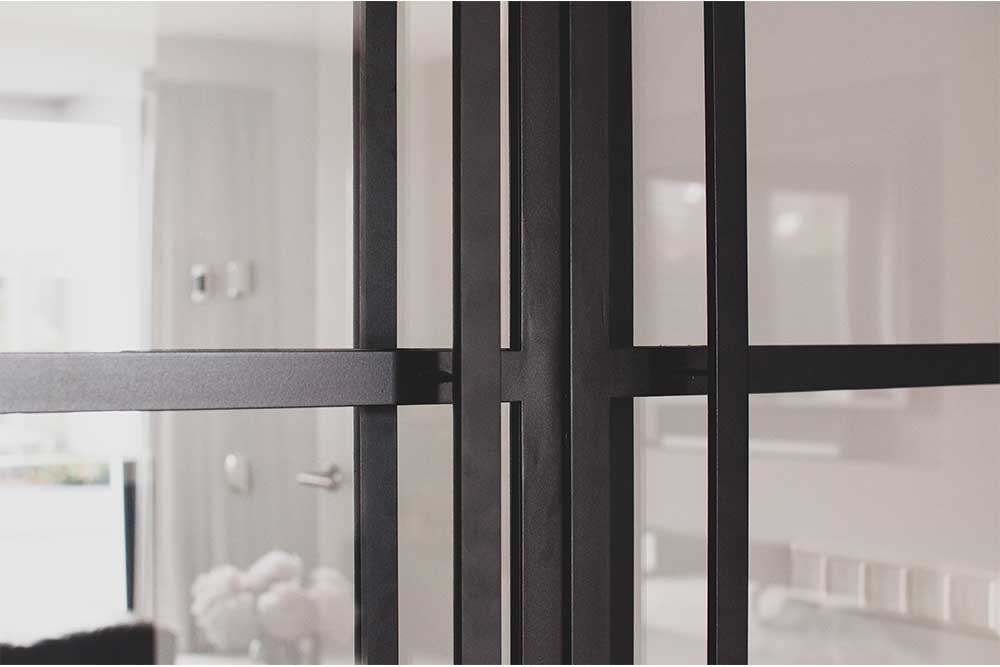 p-detail